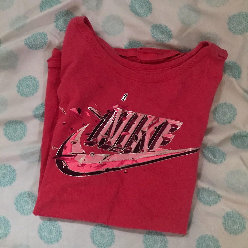 Kids Nike tee